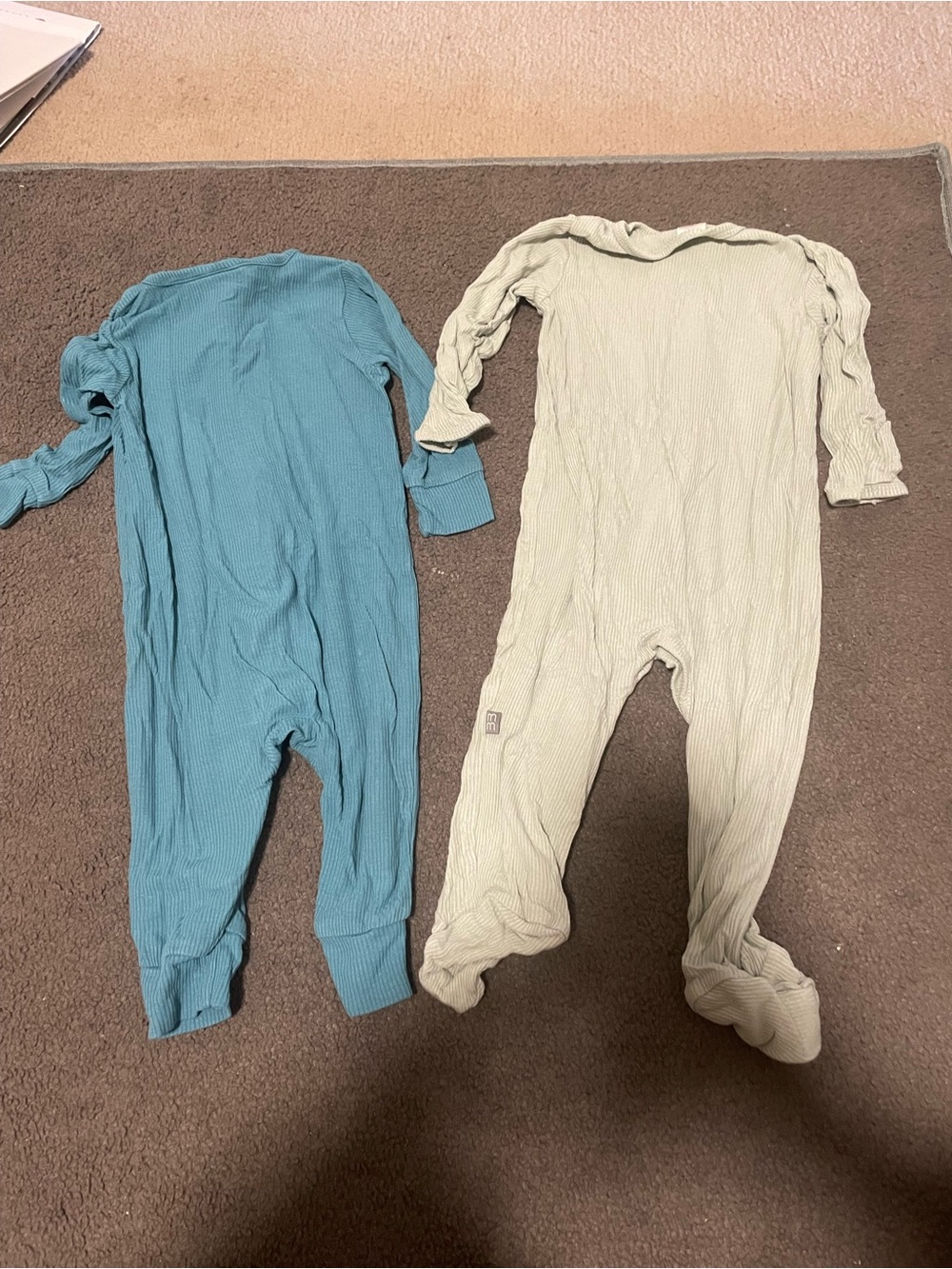 Two Ribbed Footed One-Piece - Picture 4 of 4